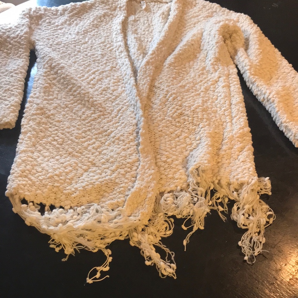 NWOT Small Cream POL Long Fringe Sweater
